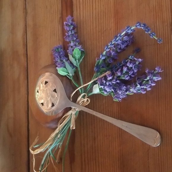VTG Sheffield England Silver Plated Cranberry Spoon Server - Picture 2 of 6